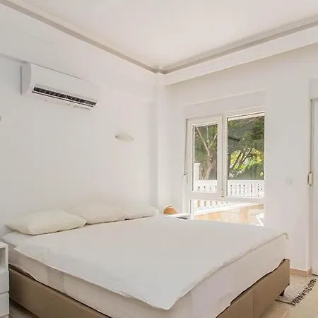 아파트 Apartman Ozden